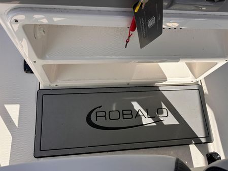 Robalo 266-CAYMAN image