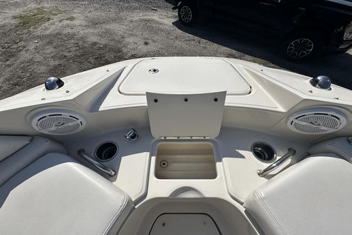 Sea Ray 260 Sundeck image