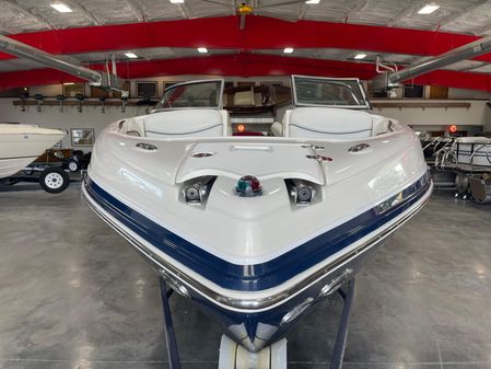 Rinker CAPTIVA-246-BR image