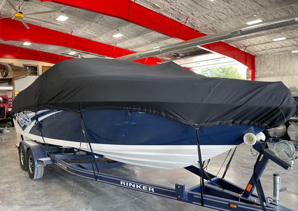 Rinker CAPTIVA-246-BR image