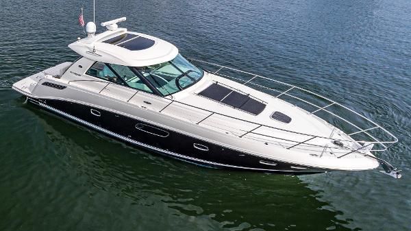 Sea Ray 450 Sundancer 