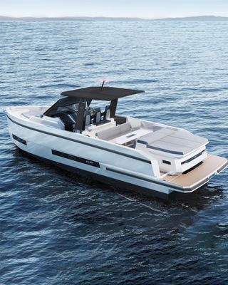 De Antonio Yachts D32 OPEN - main image