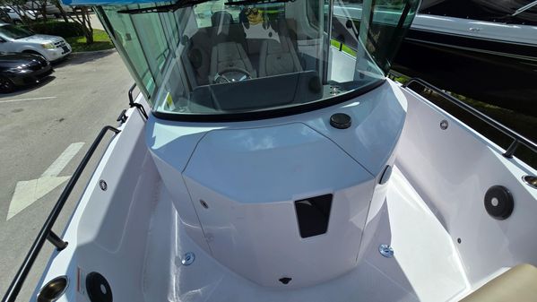 Axopar 28 AFT CABIN image