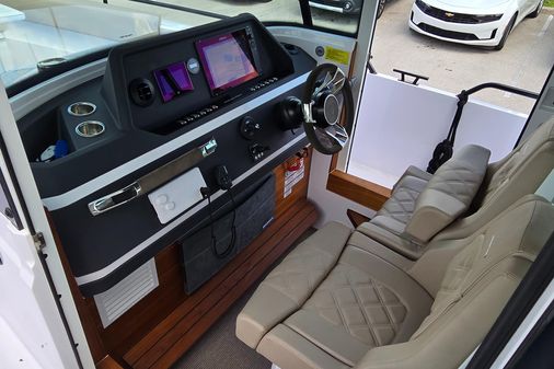 Axopar 28 AFT CABIN image