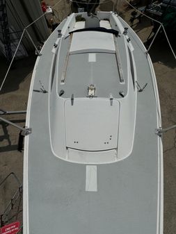 Capri 22 image