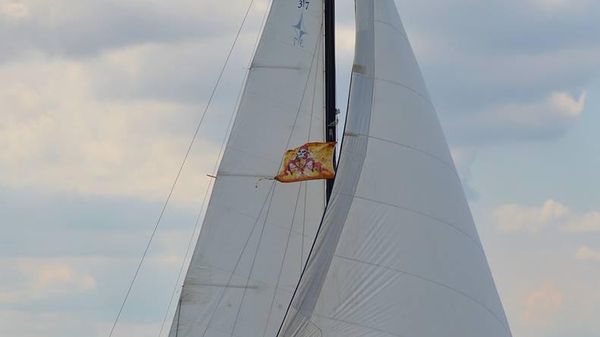 Gulfstar 37 AFT COCKPIT/SLOOP
