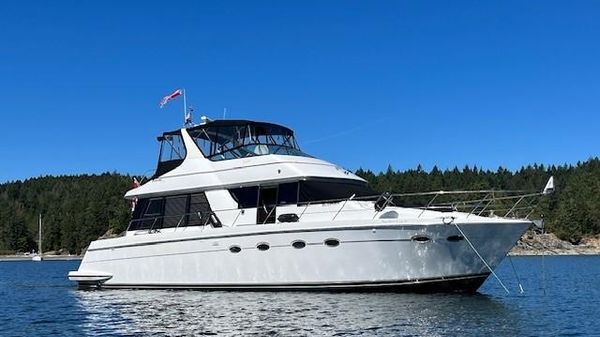 Carver 530 Voyager Pilothouse