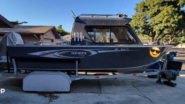 Hewes Ocean Pro 220 