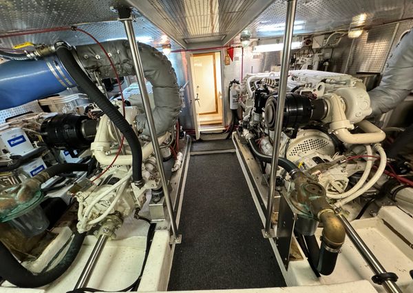 Ocean-alexander 610-PILOTHOUSE image