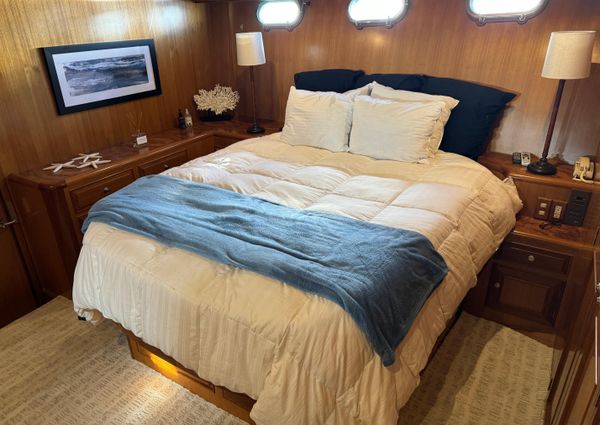 Ocean-alexander 610-PILOTHOUSE image