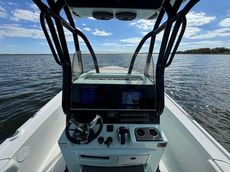 Blazer Bay 2700 Hybrid Bay image