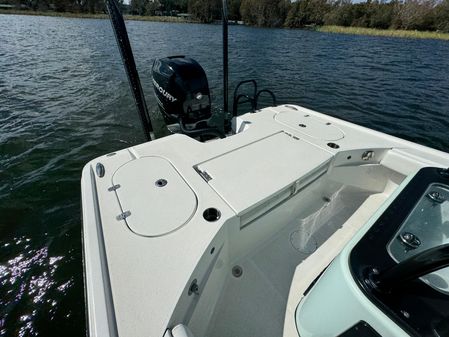 Blazer Bay 2700 Hybrid Bay image