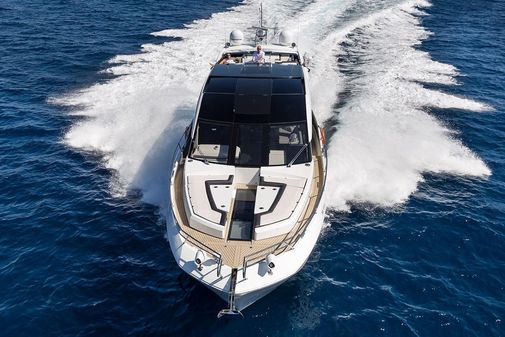 Galeon 650 Sky image