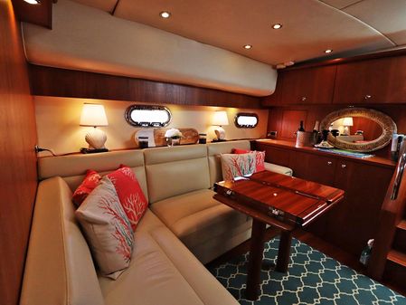 Tiara Yachts Sovran 4300 image