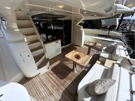 Ferretti Yachts 630 image