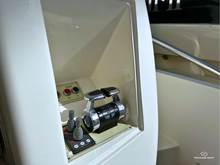 Ferretti Yachts 630 image