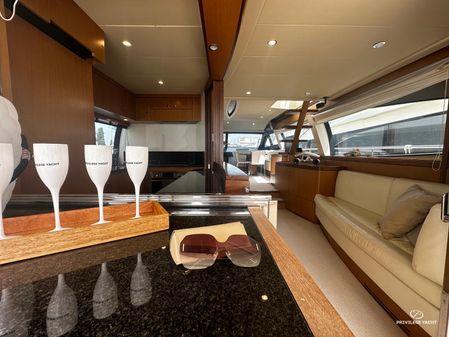 Ferretti Yachts 630 image