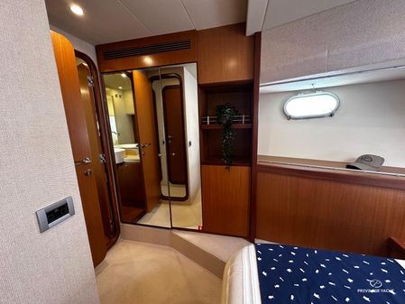 Ferretti Yachts 630 image