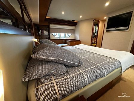 Ferretti Yachts 630 image