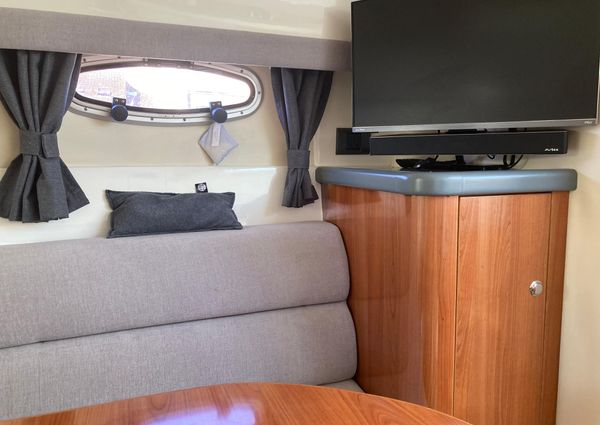 Sealine S23 Sports Cruiser image