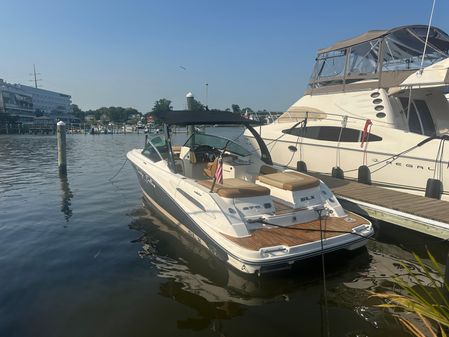 Sea Ray 270 SLX image