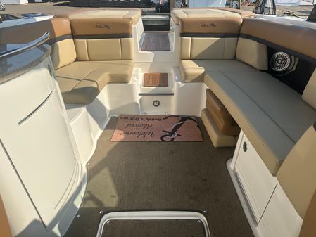 Sea Ray 270 SLX image