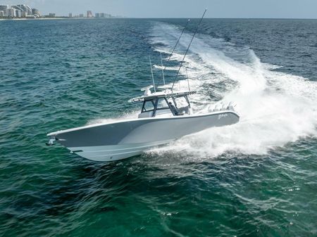 Yellowfin 39 Offshore image