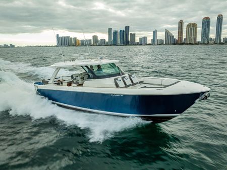 Tiara Sport 43 LS image