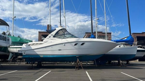 Sea Ray 330 Sundancer 