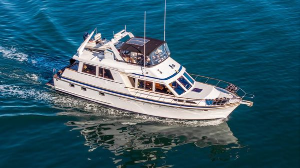 Ocean Alexander Cockpit M/Y image