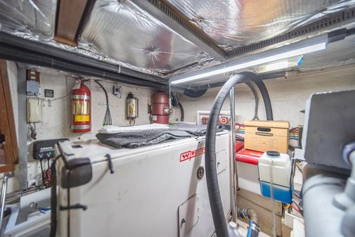 Ocean Alexander Cockpit M/Y image