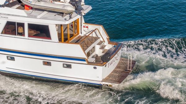 Ocean Alexander Cockpit M/Y image