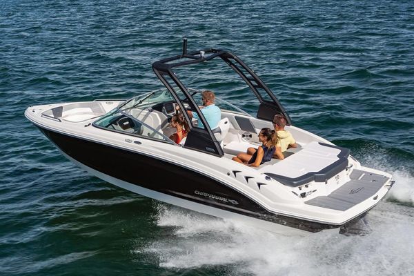 Chaparral 23 SSi - main image