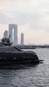 Sunseeker Predator 95 image