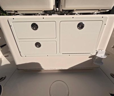 Cobia 261 Center Console image