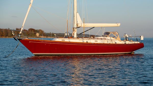 Hinckley Sou'wester 43 Sloop 