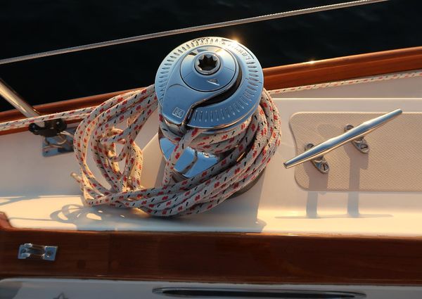 Hinckley Sou'wester 43 Sloop image