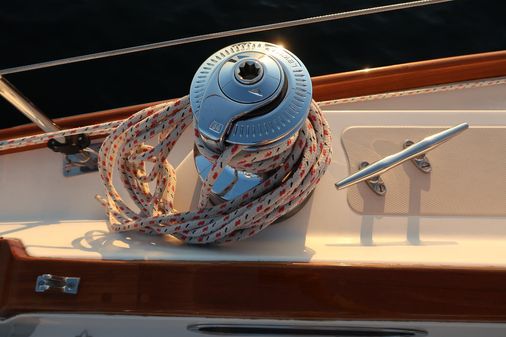 Hinckley Sou'wester 43 Sloop image