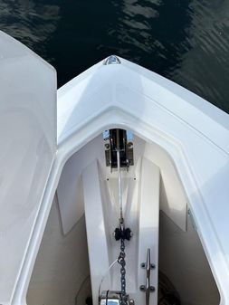 Tiara Sport 34 LX image