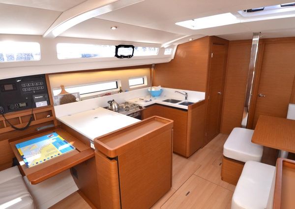 Jeanneau Sun Odyssey 440 image