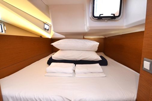 Jeanneau Sun Odyssey 440 image