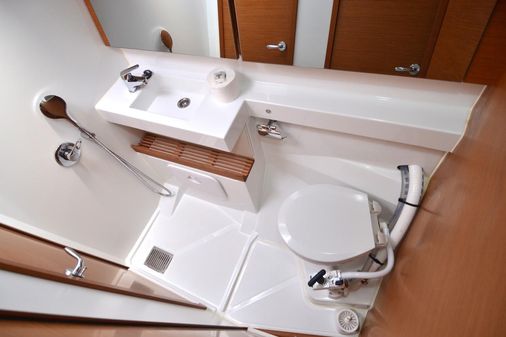 Jeanneau Sun Odyssey 440 image