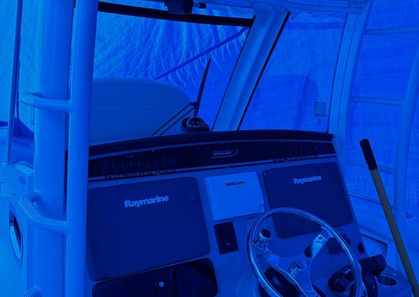 Boston Whaler 350 Outrage image