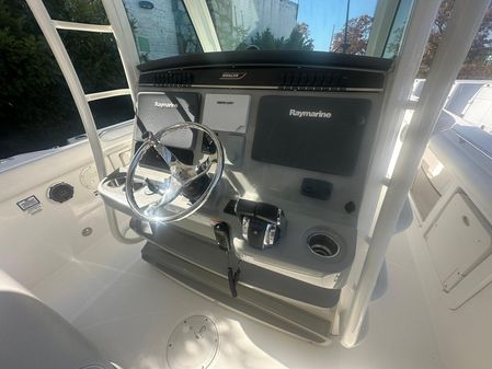 Boston Whaler 350 Outrage image