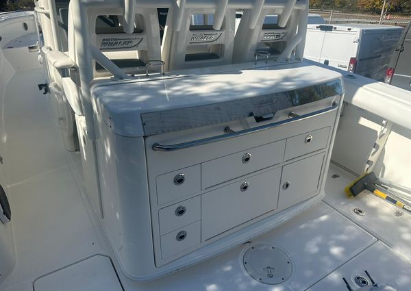 Boston Whaler 350 Outrage image