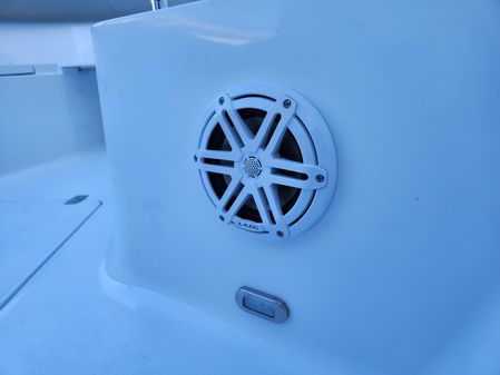 Sportsman OPEN-252-CENTER-CONSOLE image