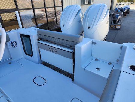 Sportsman OPEN-252-CENTER-CONSOLE image