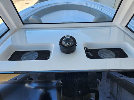 Sportsman OPEN-252-CENTER-CONSOLE image