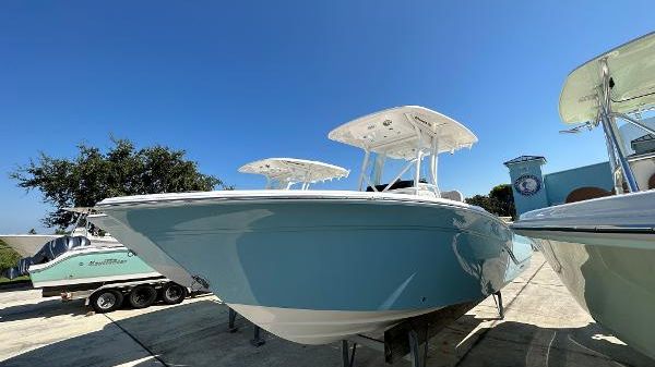 Sea Fox 228 Commander 