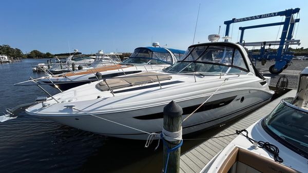 Sea Ray 350 Sundancer 